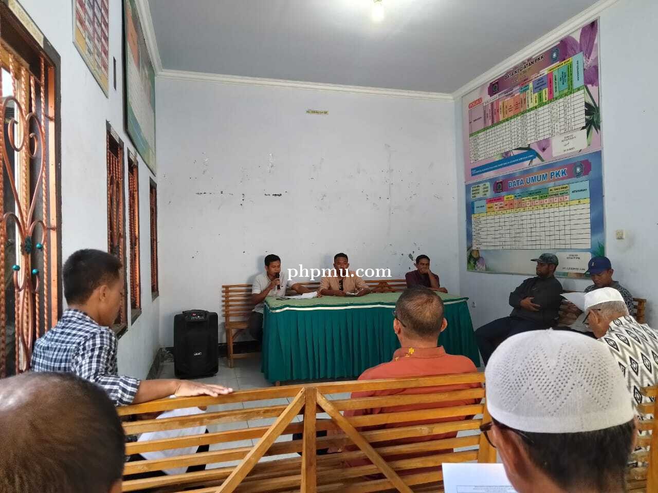 Musyawarah Penyelesaian Masalah Terkait Proyek Pembangunan Sarana Air Bersih di Dusun Muhajirin