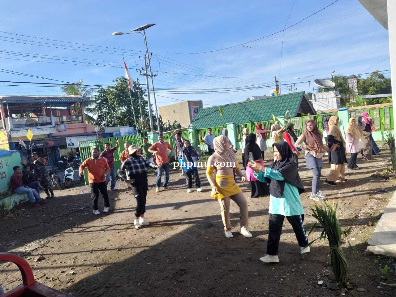 Kegiatan Senam Sehat Jum\